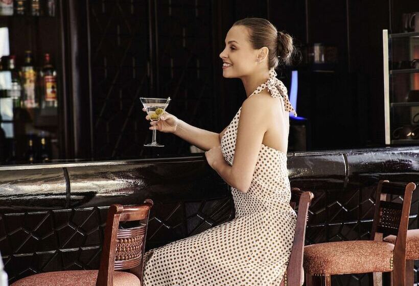 هتل Grand Mercure Petra