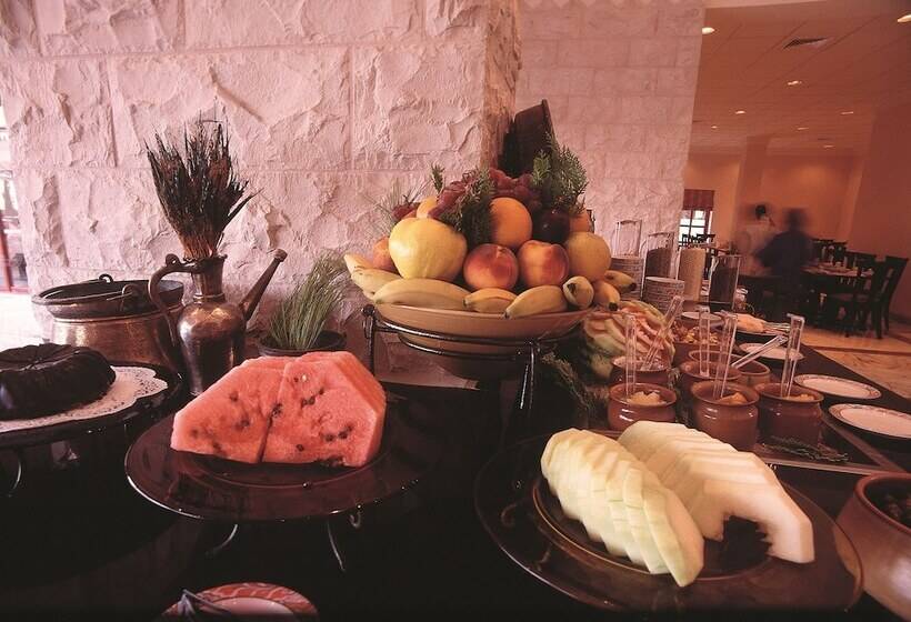 هتل Grand Mercure Petra