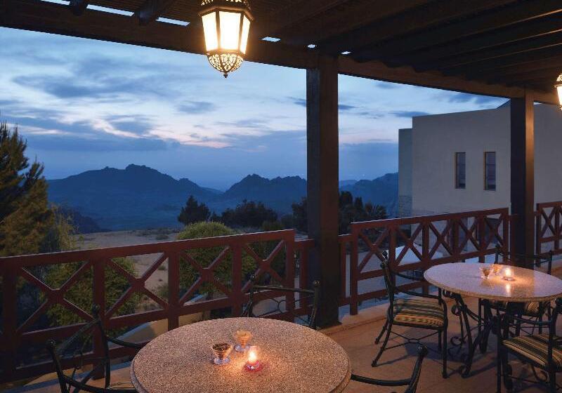 هتل Grand Mercure Petra