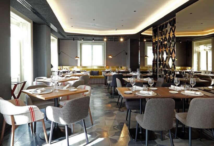 فندق NH Collection Madrid Gran Via