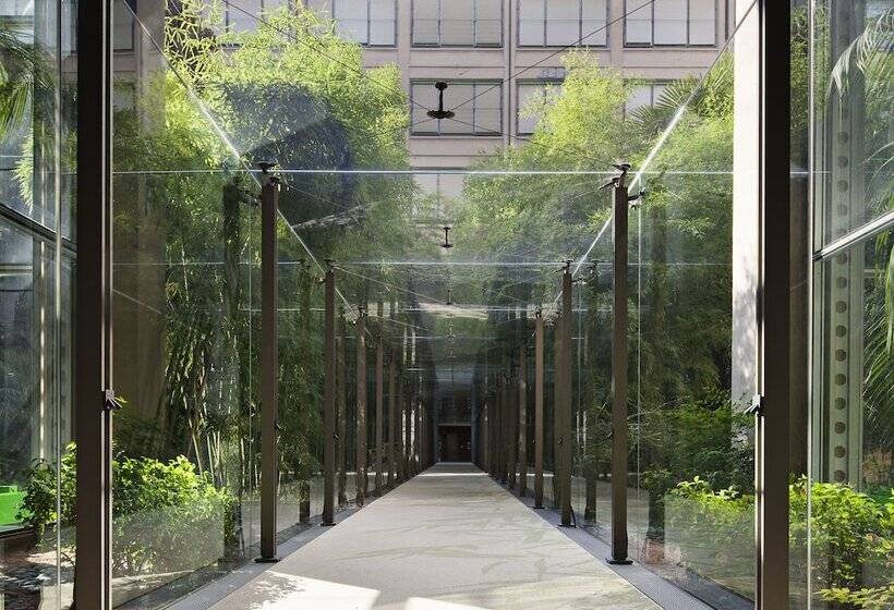 فندق NH Torino Lingotto Congress