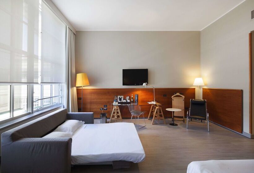 فندق NH Torino Lingotto Congress