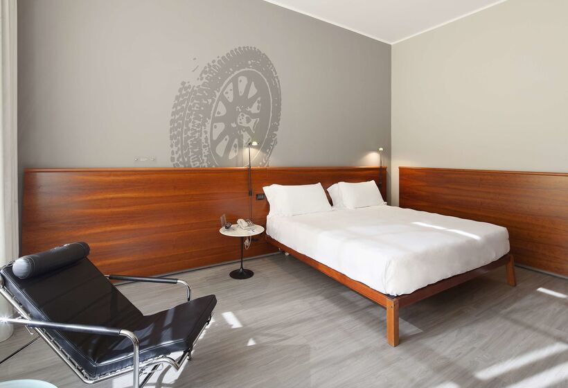 فندق NH Torino Lingotto Congress