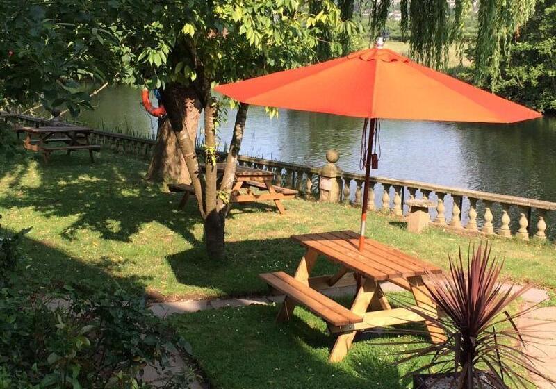 Old Mill Hotel & Lodge