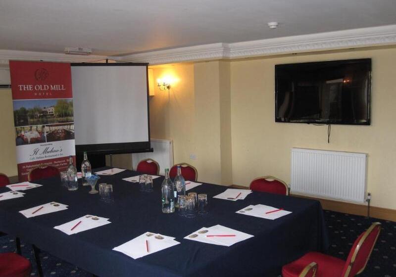 Old Mill Hotel & Lodge