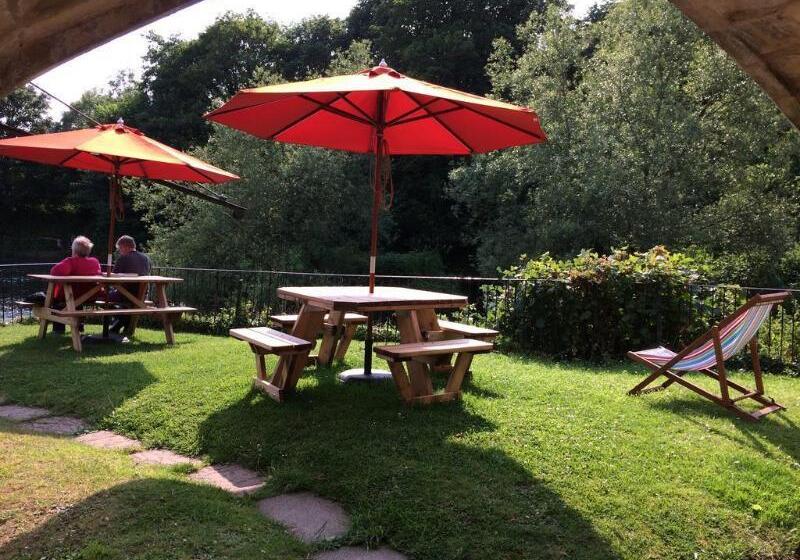 Old Mill Hotel & Lodge