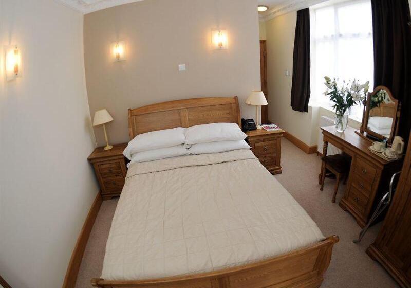 Old Mill Hotel & Lodge