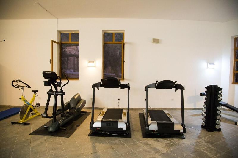 هتل Old Village Resort