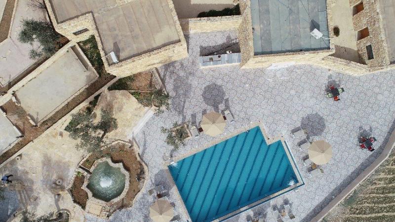 هتل Old Village Resort