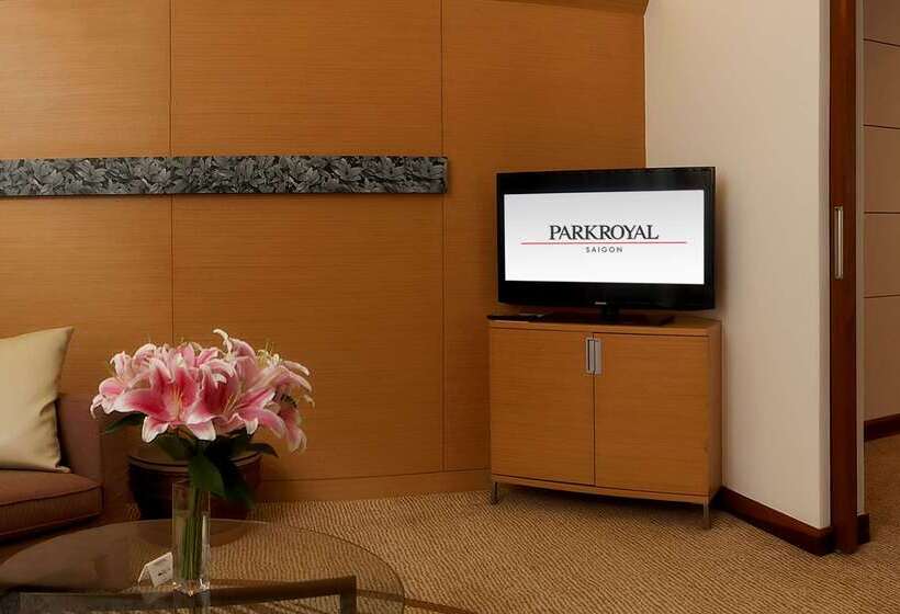 Отель Parkroyal Saigon