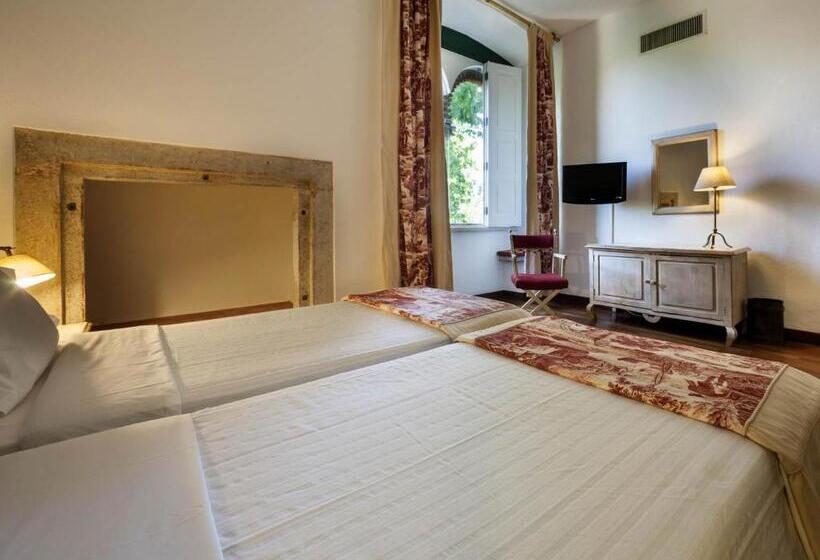 Отель Pousada Castelo De Alvito