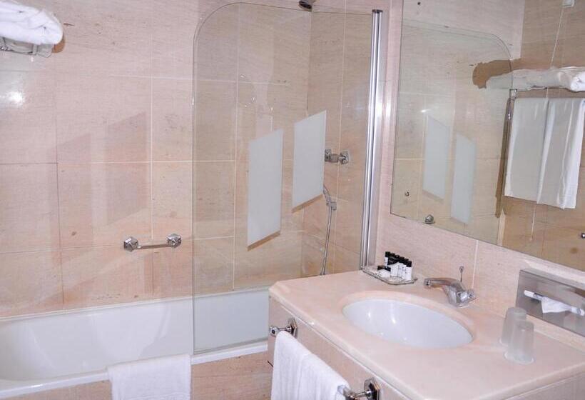 Отель Pousada Castelo De Alvito