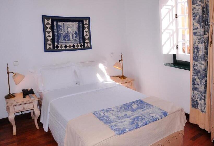 Отель Pousada Castelo De Alvito