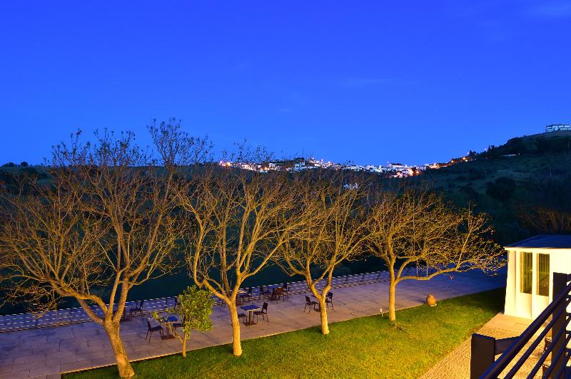 هتل Pousada Convento De Arraiolos