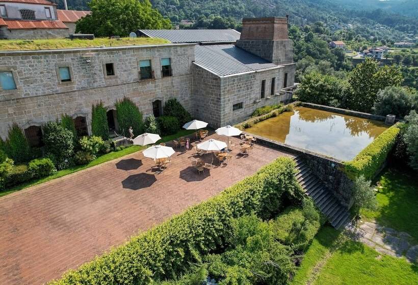 Отель Pousada Mosteiro De Amares