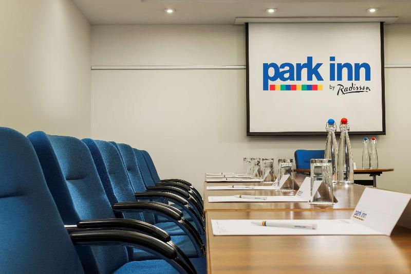 Radisson Hotel And Conference Centre London Heathrow