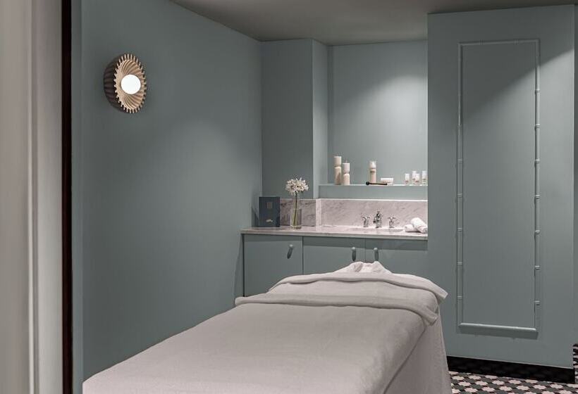 هتل Regina Experimental Biarritz