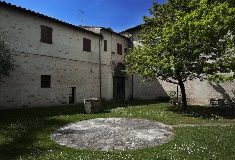 Отель Relais Della Rovere