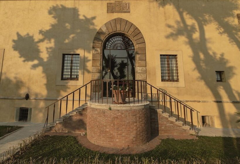 Отель Relais Della Rovere