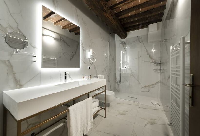 Отель Relais Della Rovere