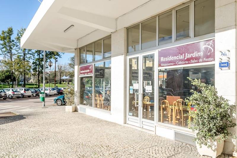 Отель Residencial Jardim Da Amadora