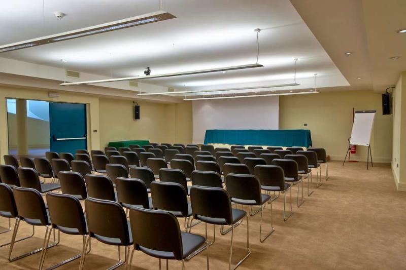 בית מלון כפרי Roma Tor Vergata