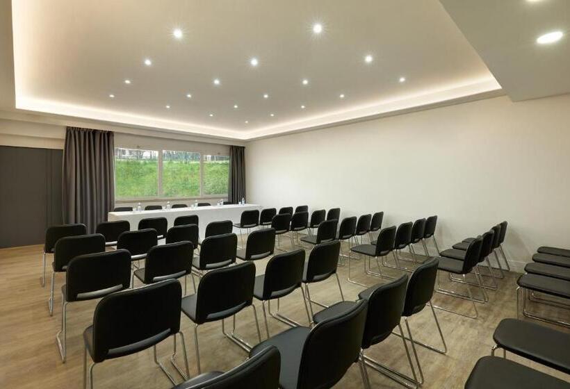 בית מלון כפרי Roma Tor Vergata