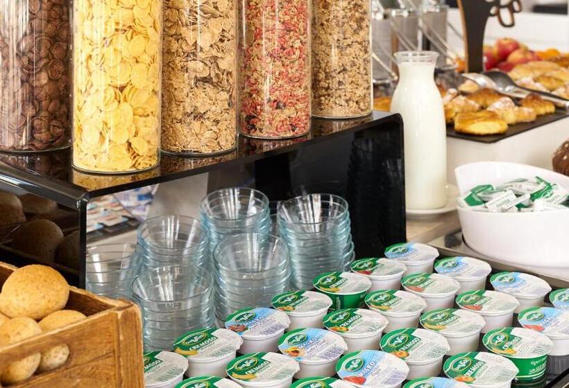 בית מלון כפרי Roma Tor Vergata