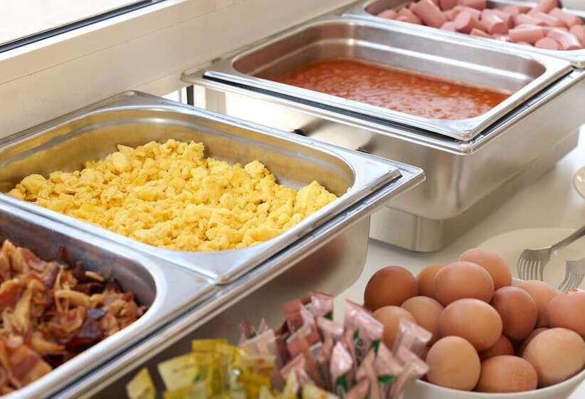 בית מלון כפרי Roma Tor Vergata