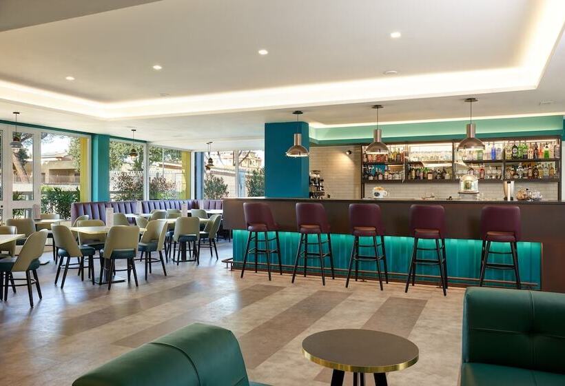 בית מלון כפרי Roma Tor Vergata