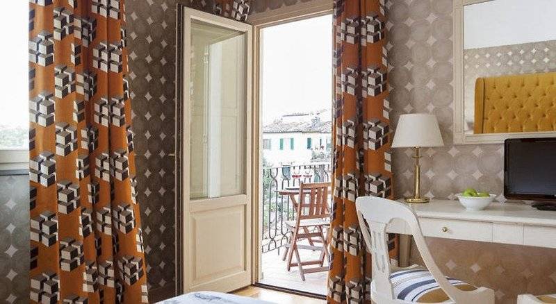 هتل Room Mate Luca