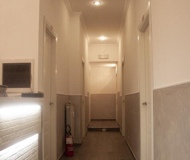 هتل Rubino Guest House