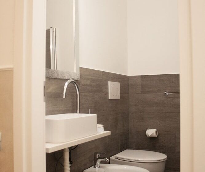 هتل Rubino Guest House