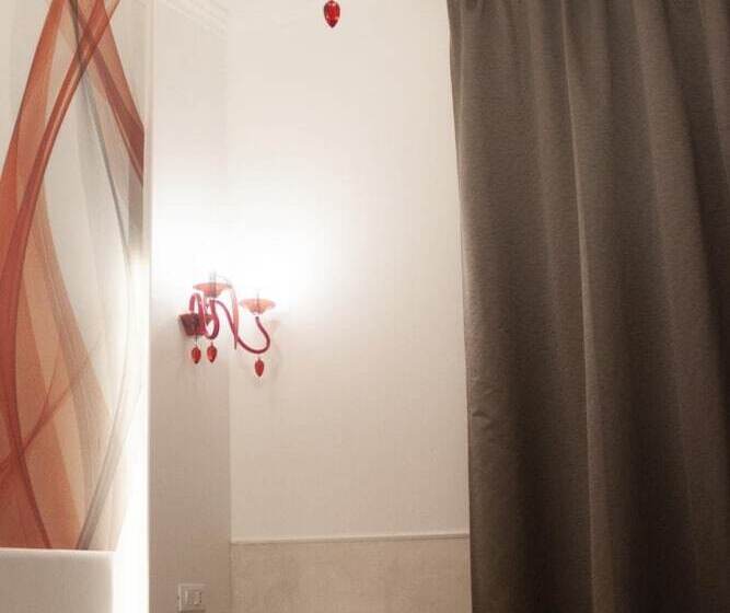 هتل Rubino Guest House