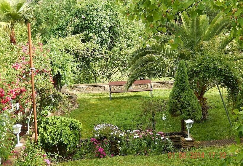 田舎風ホテル De Mecina Fondales