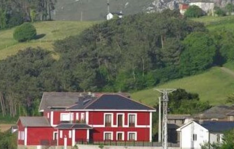 هتل Turismo Rural Suquin