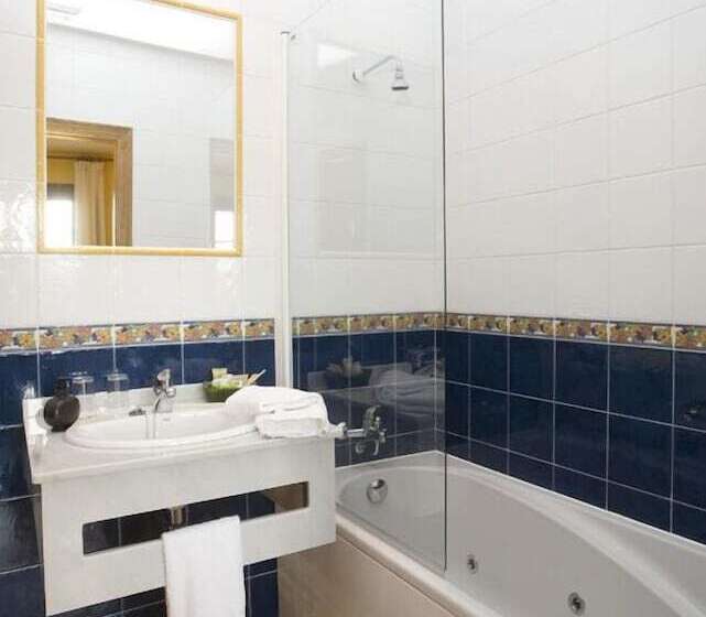 هتل Turismo Rural Suquin