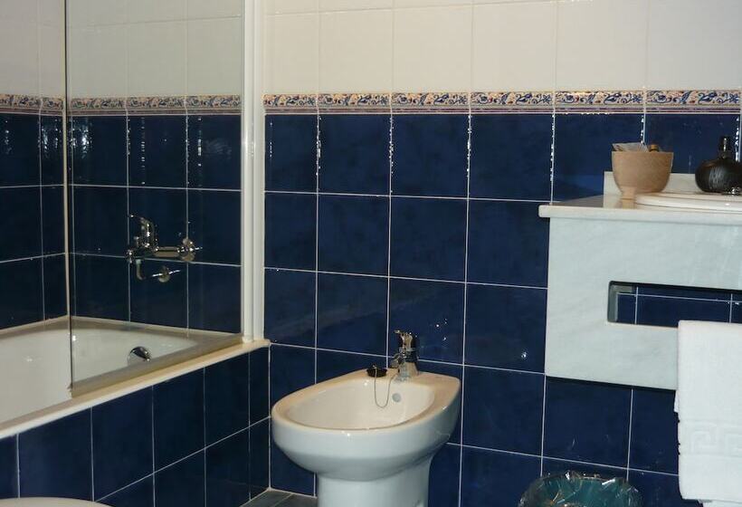 هتل Turismo Rural Suquin