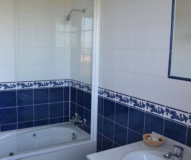 هتل Turismo Rural Suquin