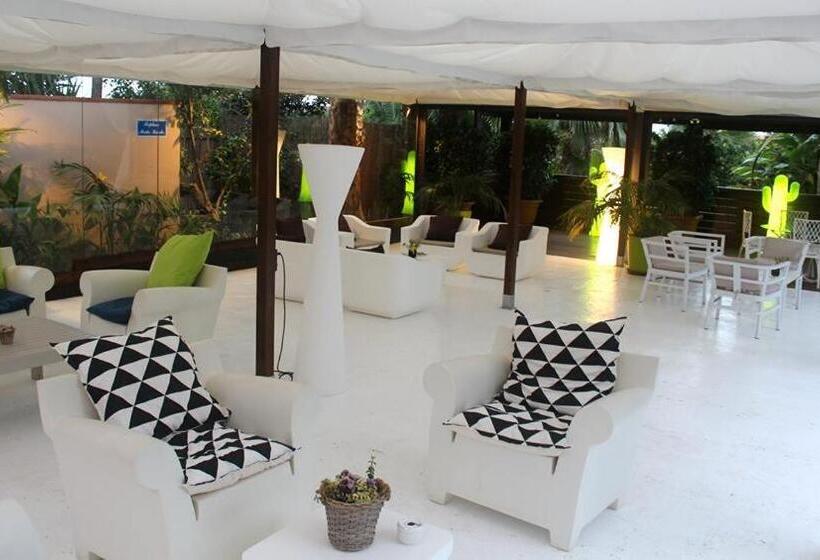 교외 호텔 Tancat De Codorniu