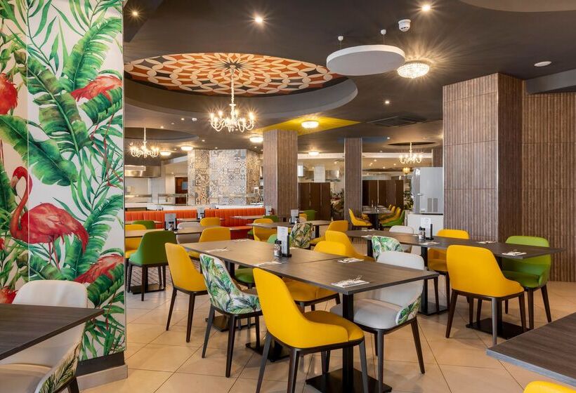 Db San Antonio Hotel + Spa All Inclusive