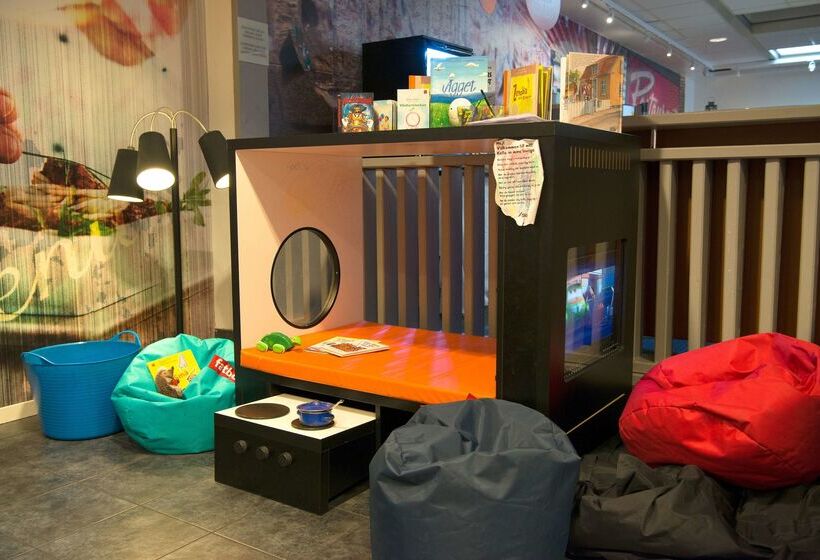 בית מלון כפרי Scandic Sundsvall City