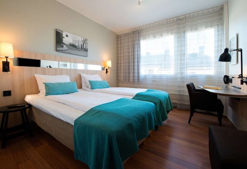 בית מלון כפרי Scandic Sundsvall City