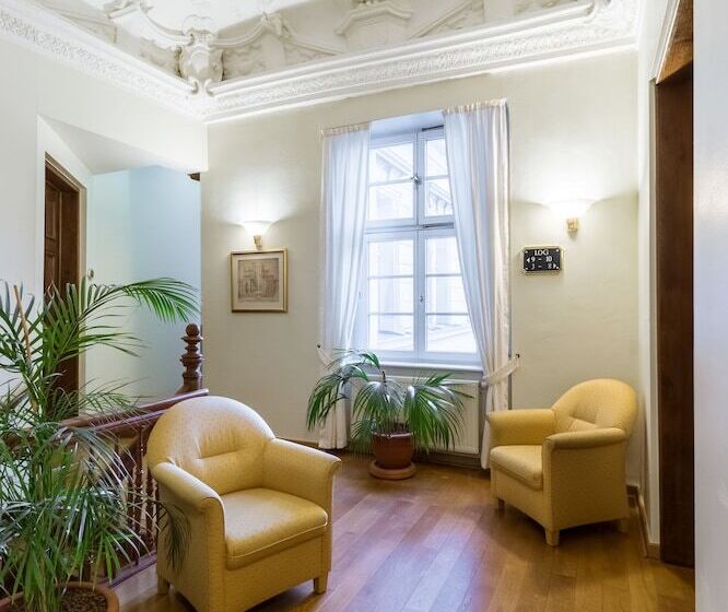 Hotel Schloss Neustadt  Glewe