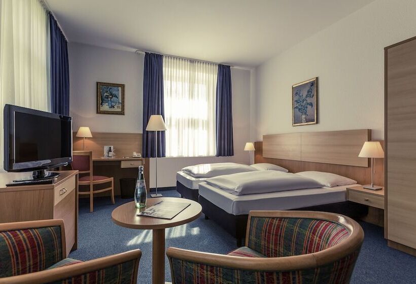 Hotel Schloss Neustadt  Glewe