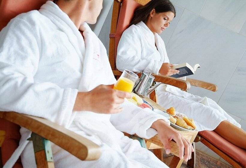 酒店 Serrano Palace