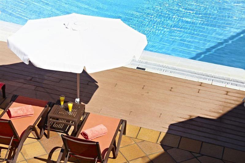 酒店 Serrano Palace