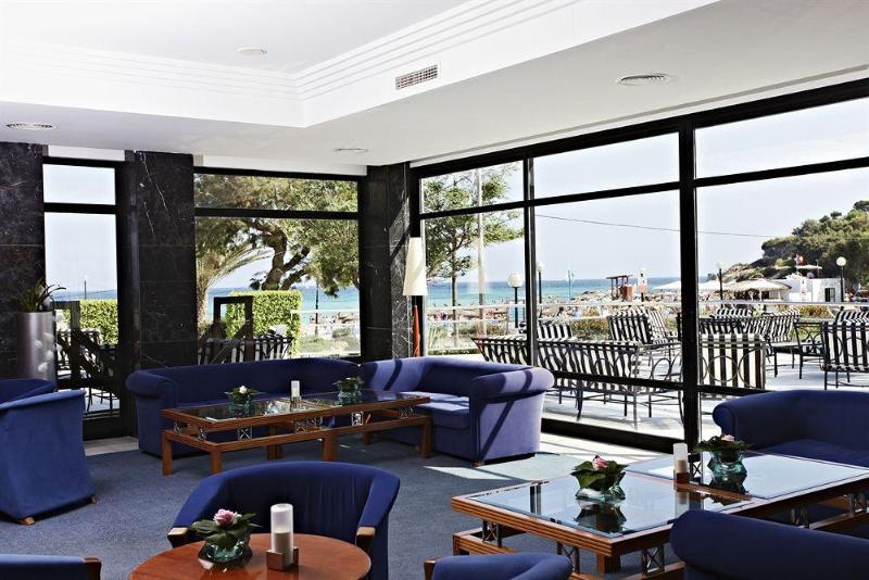 酒店 Serrano Palace