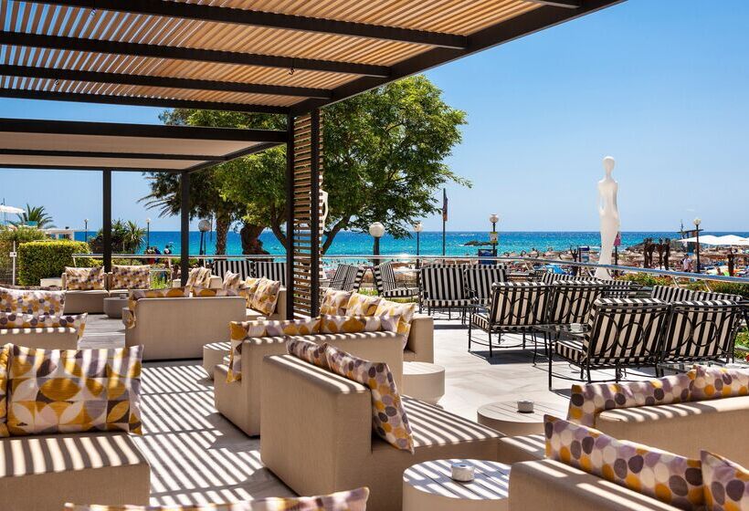 酒店 Serrano Palace