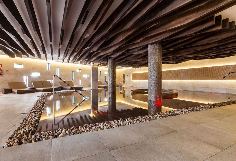 酒店 Serrano Palace